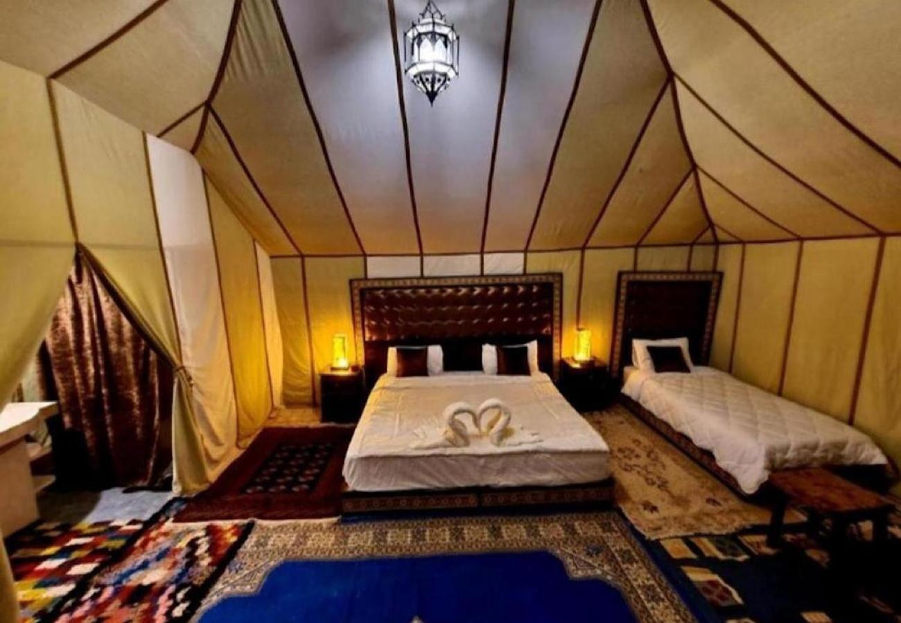 Under Stars Desert Camp Merzouga Bagian luar foto