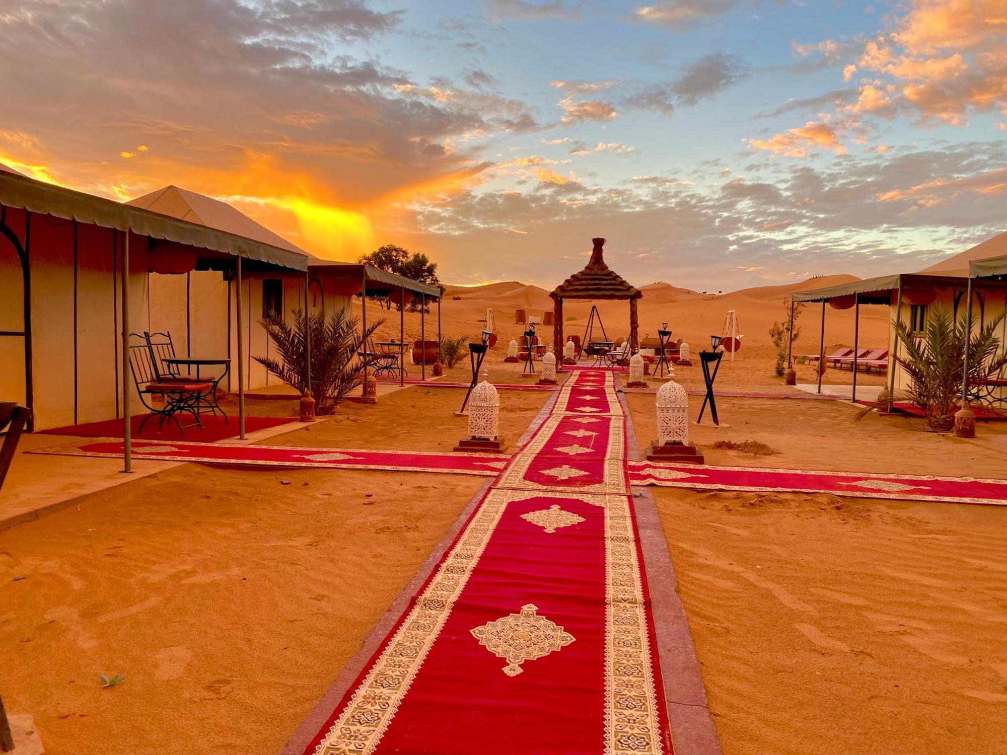 Under Stars Desert Camp Merzouga Bagian luar foto