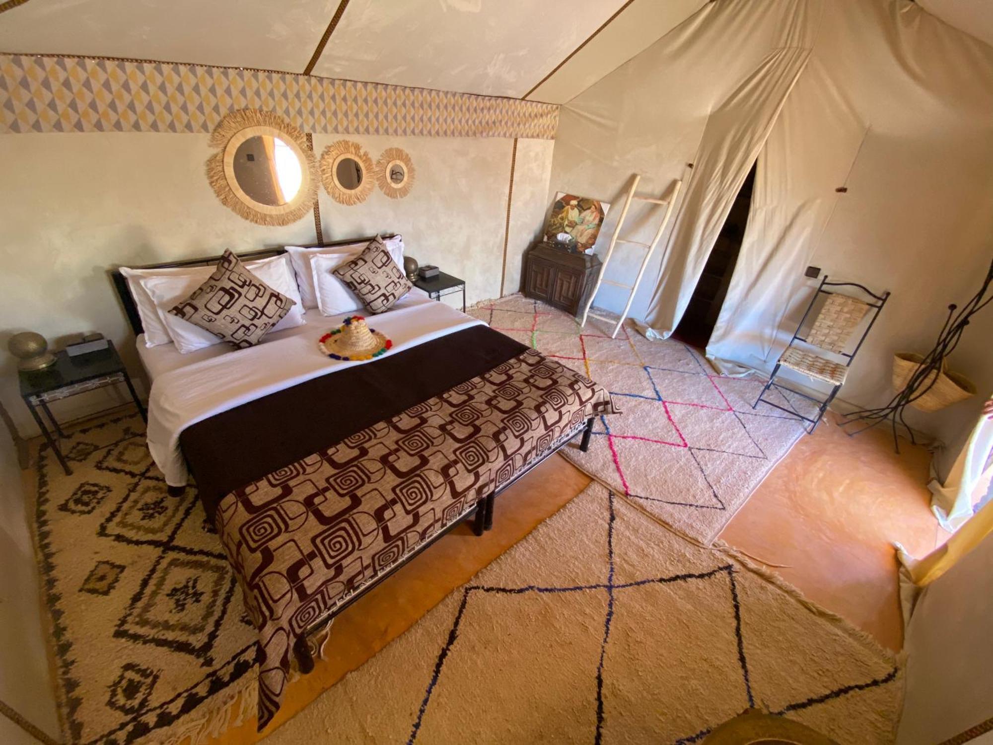Under Stars Desert Camp Merzouga Bagian luar foto